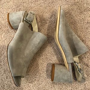 Amalfi Rangoni Iago Grey Slingback Sandals NWB